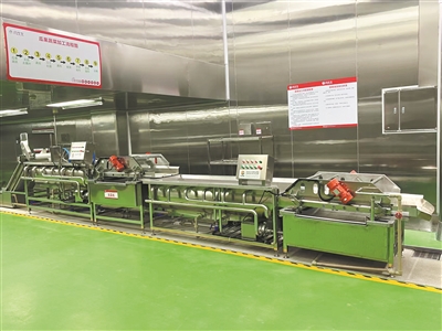 热气腾腾地, 纷纷发来感 热气腾腾地, 纷纷发来感